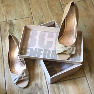 BCBG Beige Peep-Toe Wedge Pumps with Bow